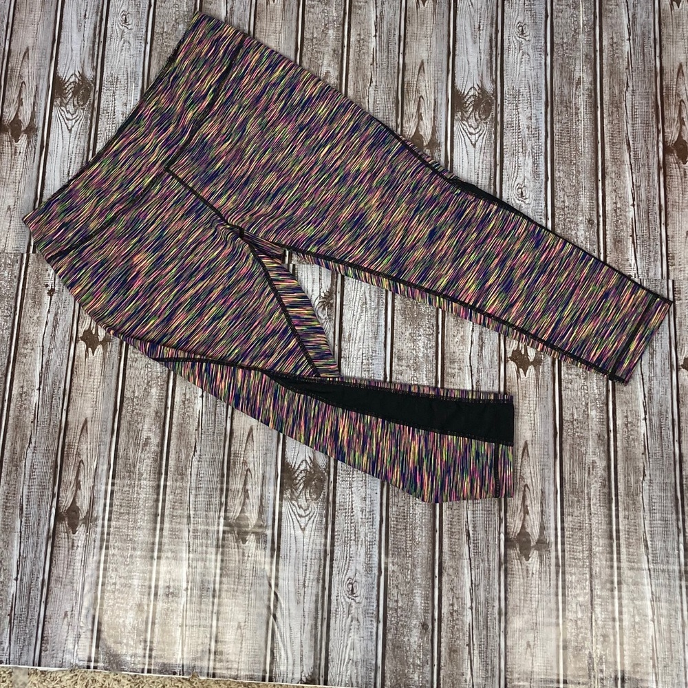Zella Cosmic Colorful Capri Leggings Size Lg EUC - Picture 11 of 16